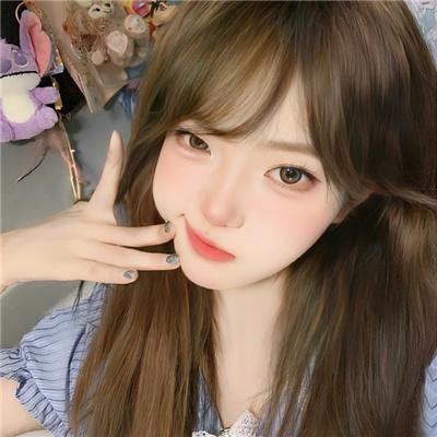二人漫步几春秋